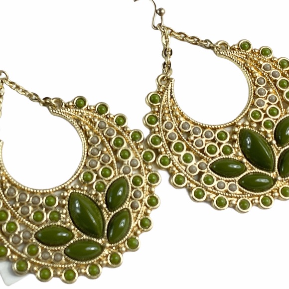Lia Sophia Earrings - Picture 1 of 4